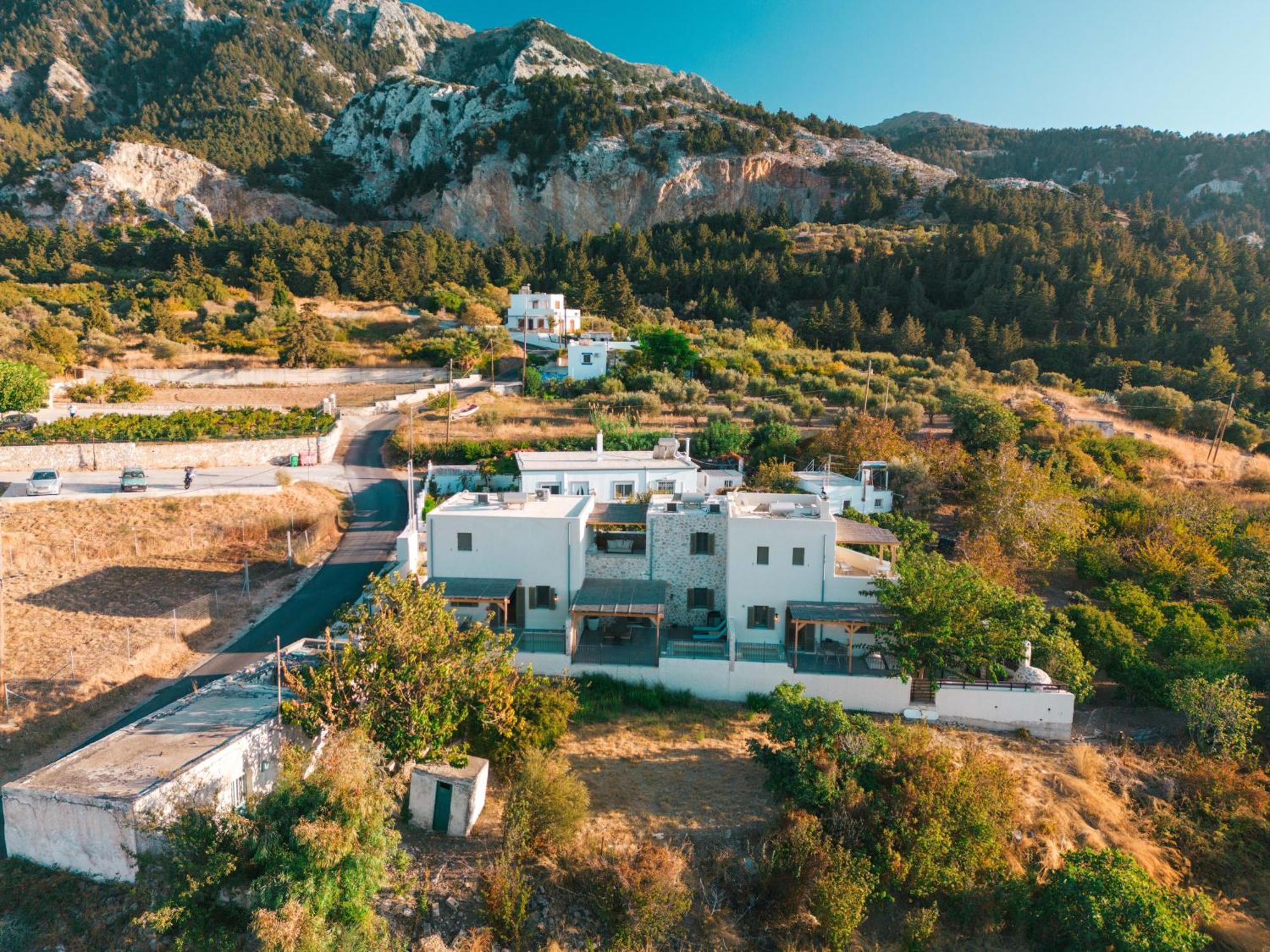 Villa Rosa - Luxury Villas With Panoramic Views Lagoudi Zia ภายนอก รูปภาพ