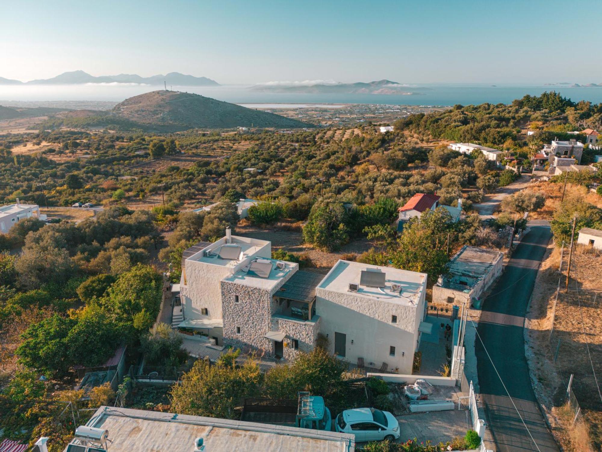 Villa Rosa - Luxury Villas With Panoramic Views Lagoudi Zia ภายนอก รูปภาพ